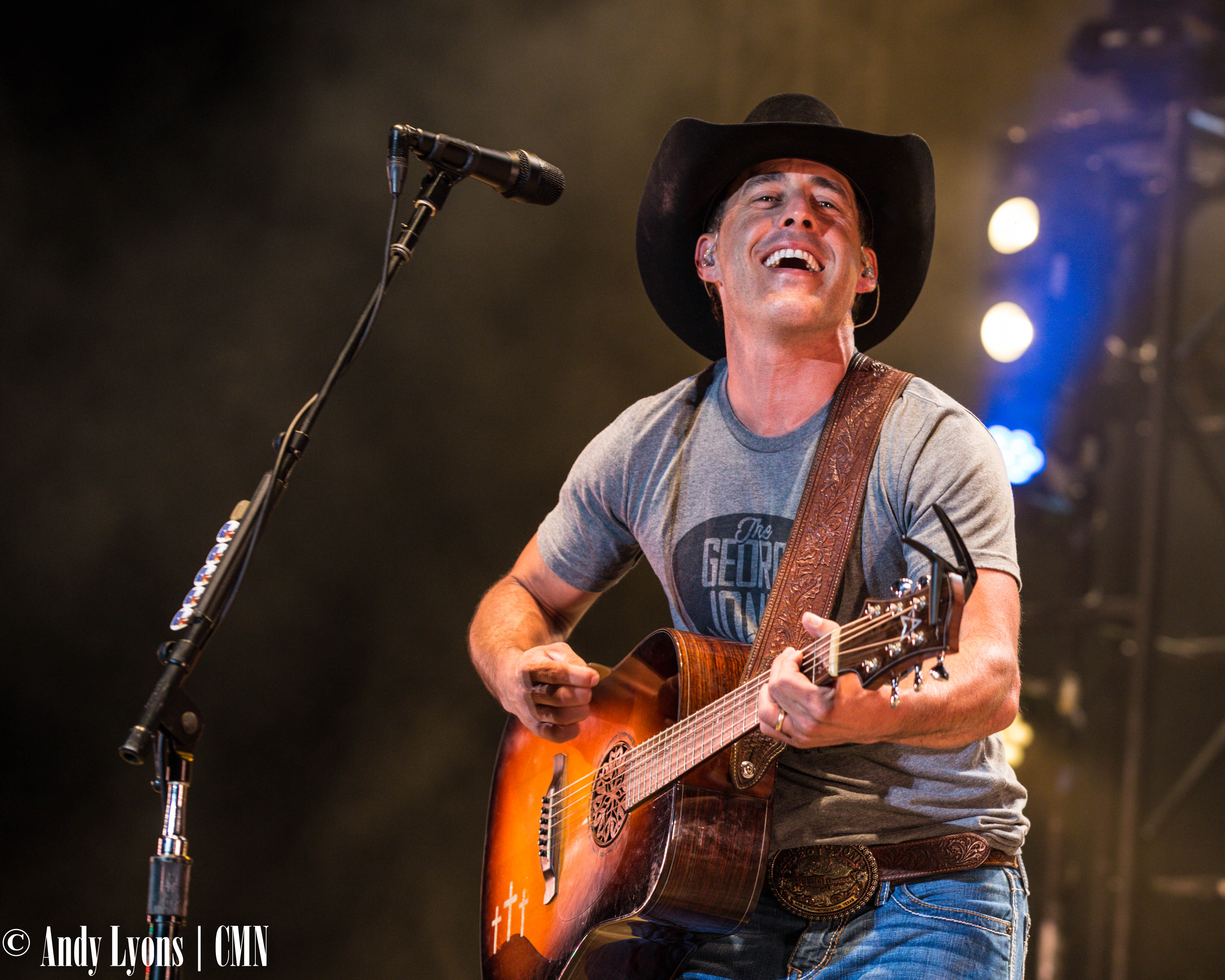 Aaron Watson, Tim Montana bring red dirt country to the Missouri State Fair