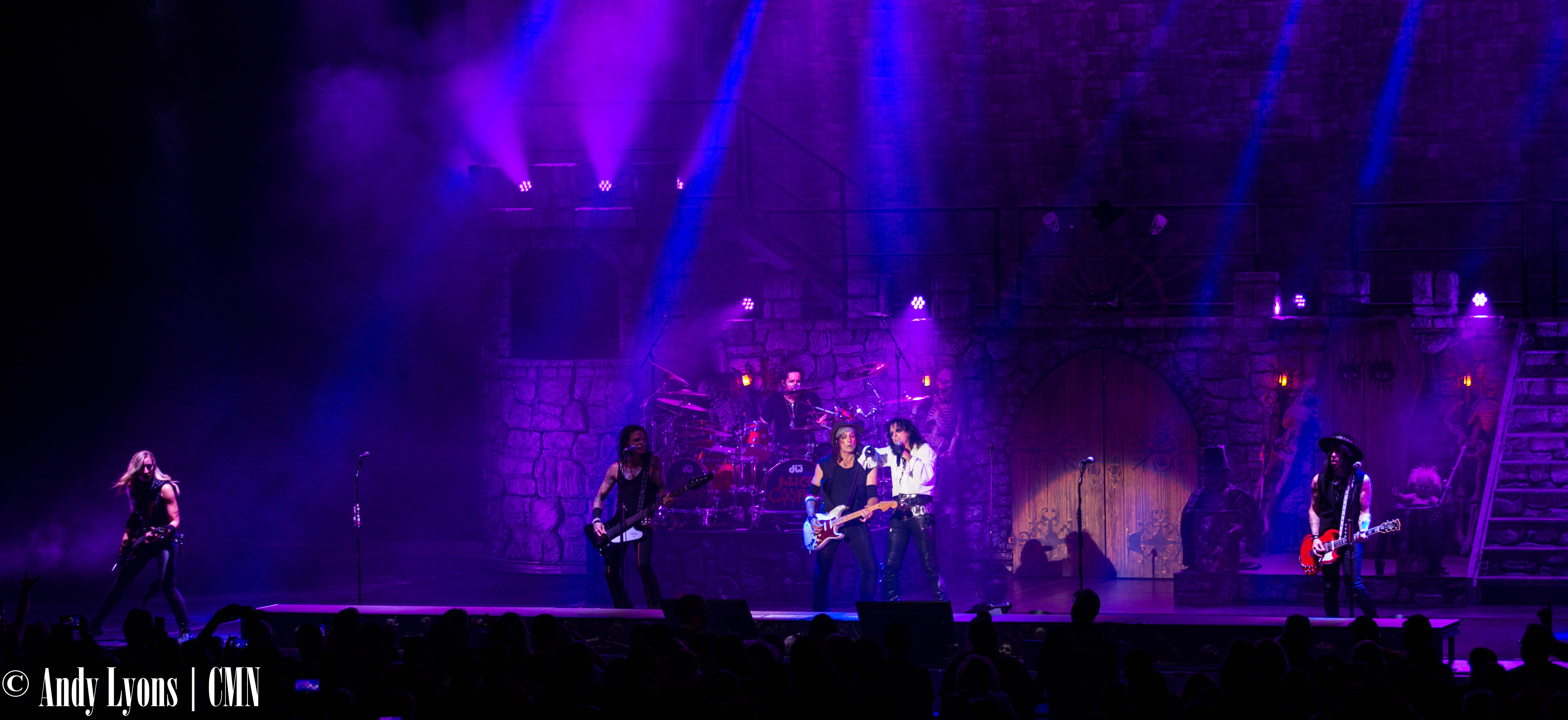 Alice Cooper, Halestorm bring generations of fans and music together at Starlight Theatre